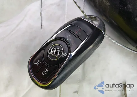 2017 Buick Envision Essence z USA, uszkodzony, nr VIN LRBFXBSA8HD045374